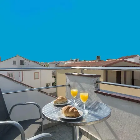Apartament Luka *